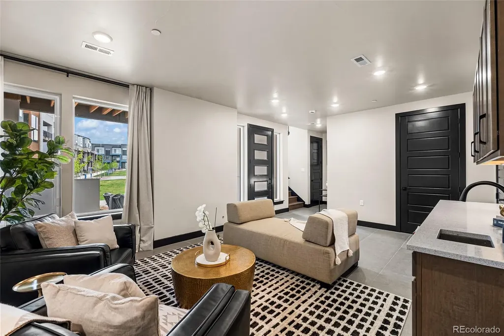 1778 Peak Loop Broomfield CO 80023