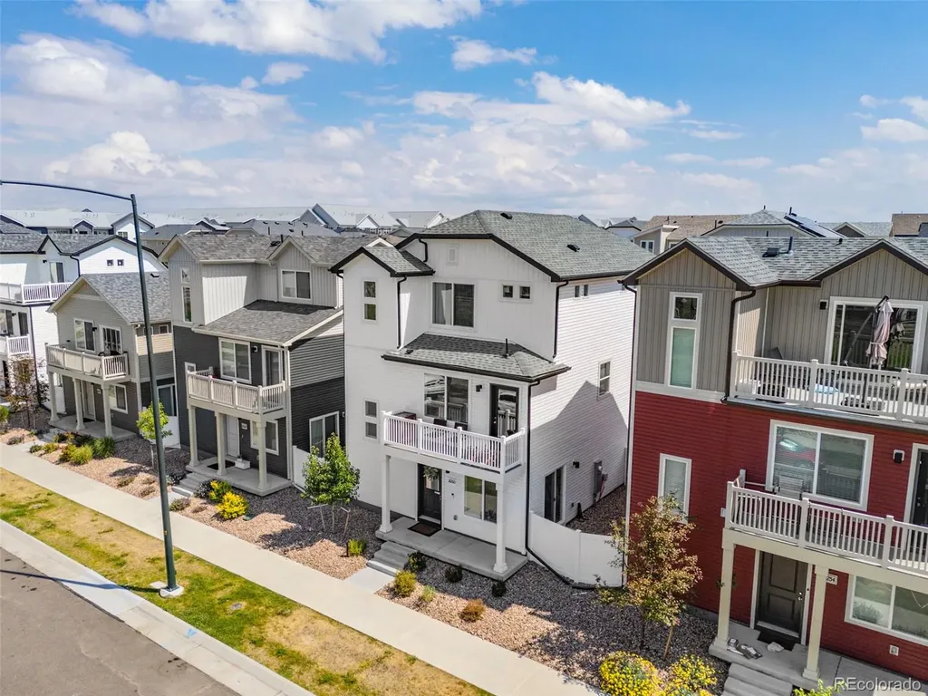 18260 E 51st Place Denver CO 80249
