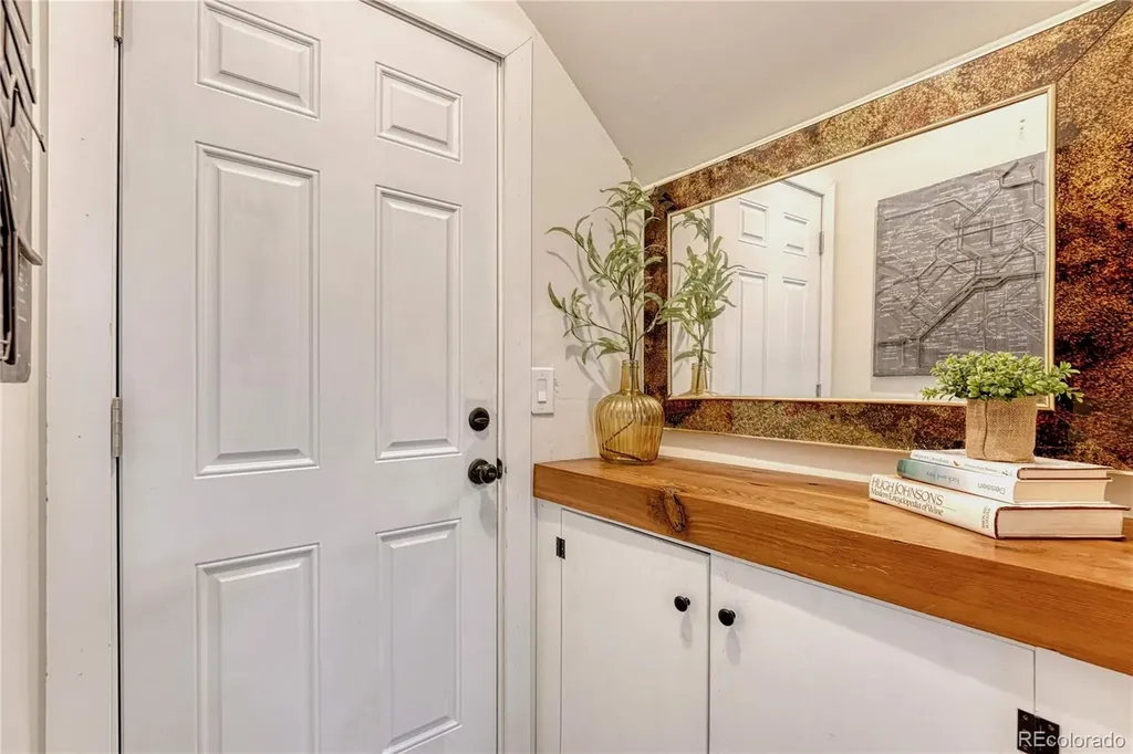 2265 Bula Drive Colorado Springs CO 80915