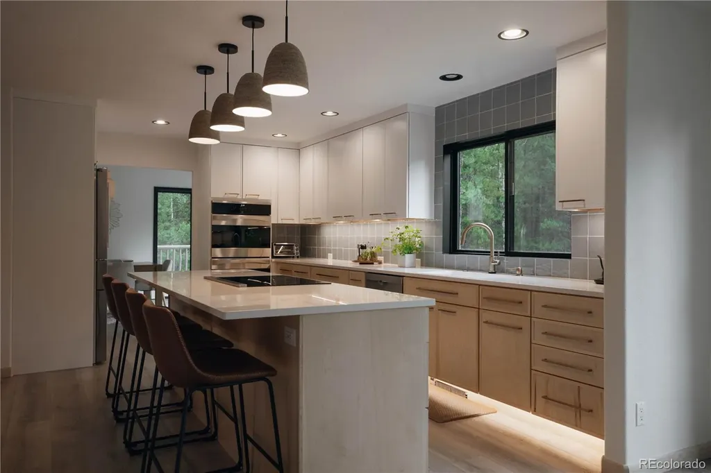1709 Red Hawk Road Silverthorne CO 80498