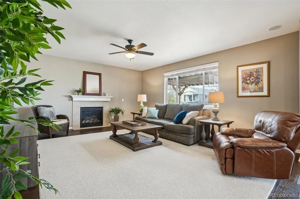 10989 Pitkin Street Commerce City CO 80022