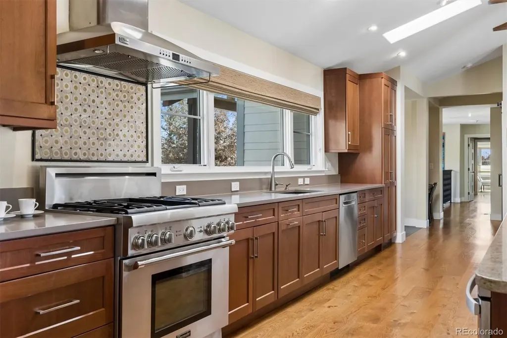5041 Juniper Street Littleton CO 80123