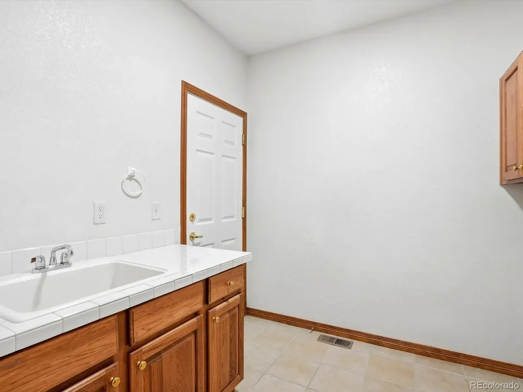 5779 S Jay Street Littleton CO 80123