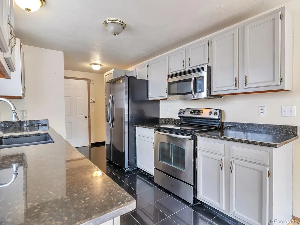 8071 Bryant Street Westminster CO 80031