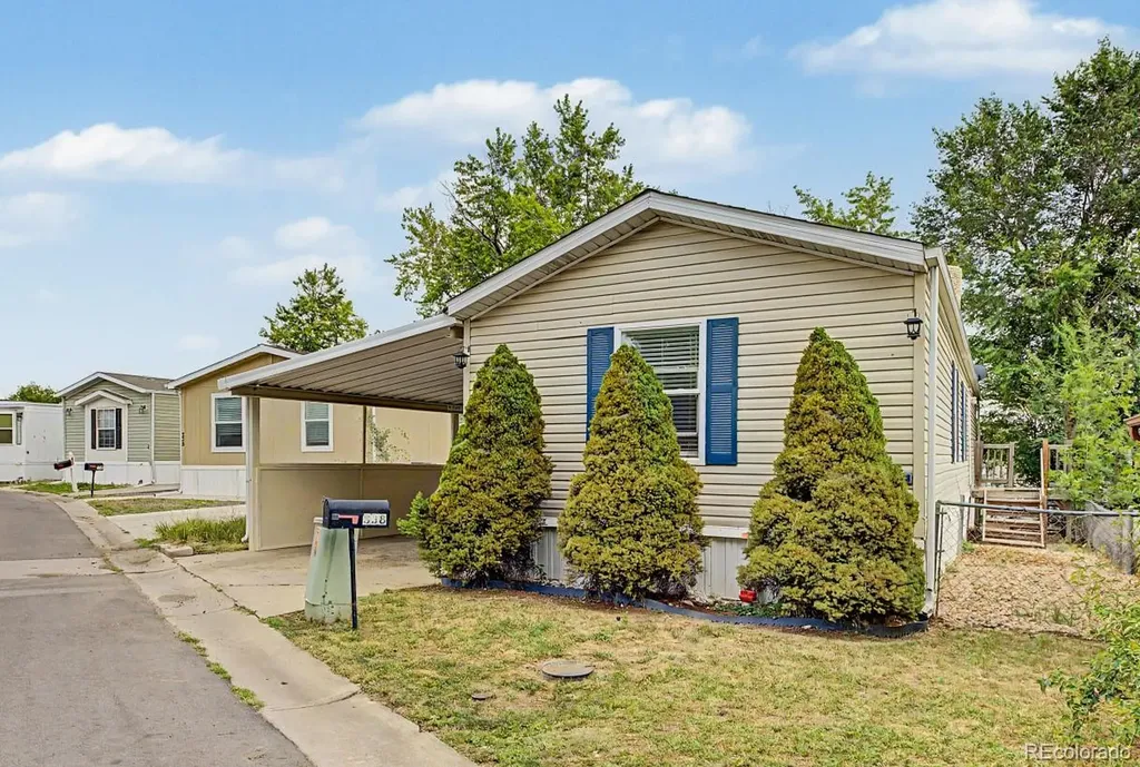 1801 W 92nd Avenue Denver CO 80260
