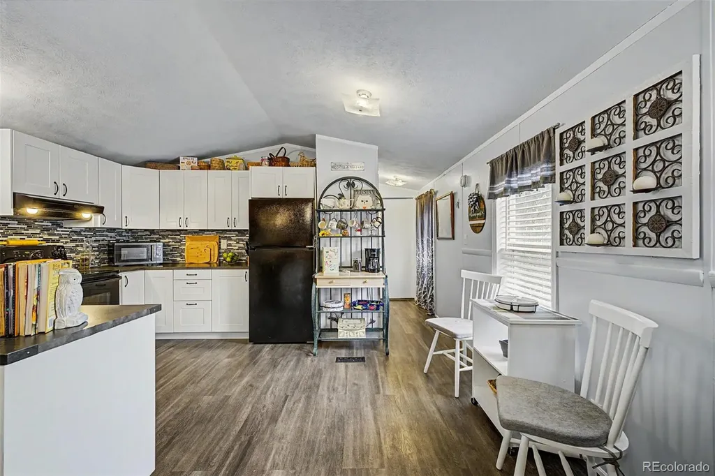 1801 W 92nd Avenue Denver CO 80260
