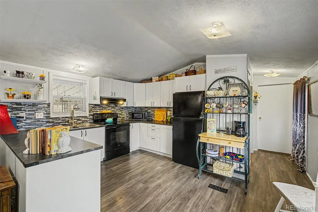 1801 W 92nd Avenue Denver CO 80260