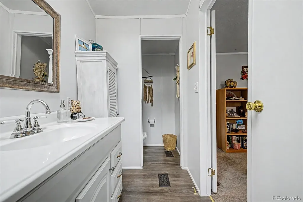 1801 W 92nd Avenue Denver CO 80260