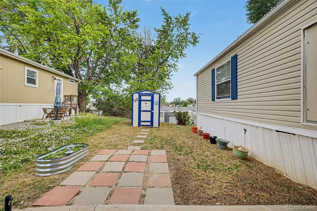 1801 W 92nd Avenue Denver CO 80260