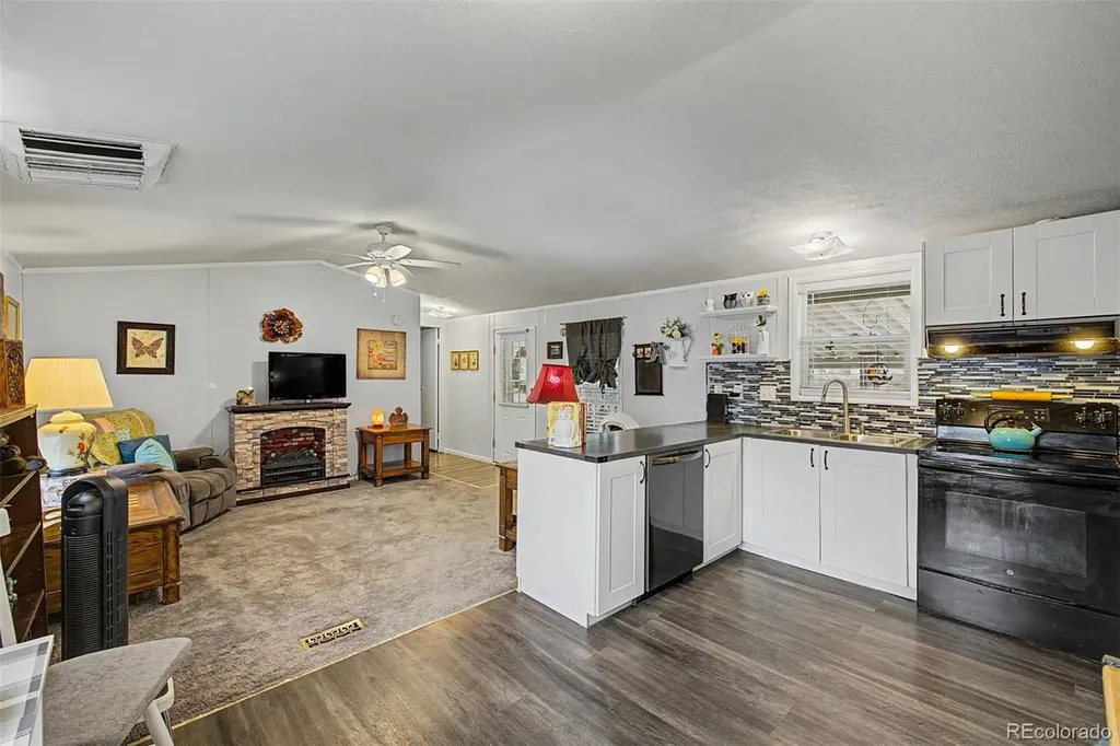 1801 W 92nd Avenue Denver CO 80260