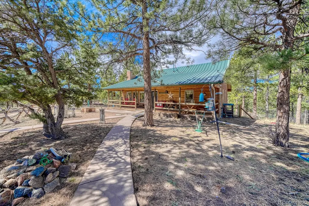 4701 County Road 323 Westcliffe CO 81252