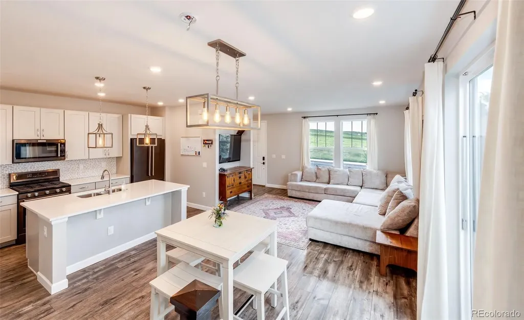 3450 N Meadows Drive Castle Rock CO 80109