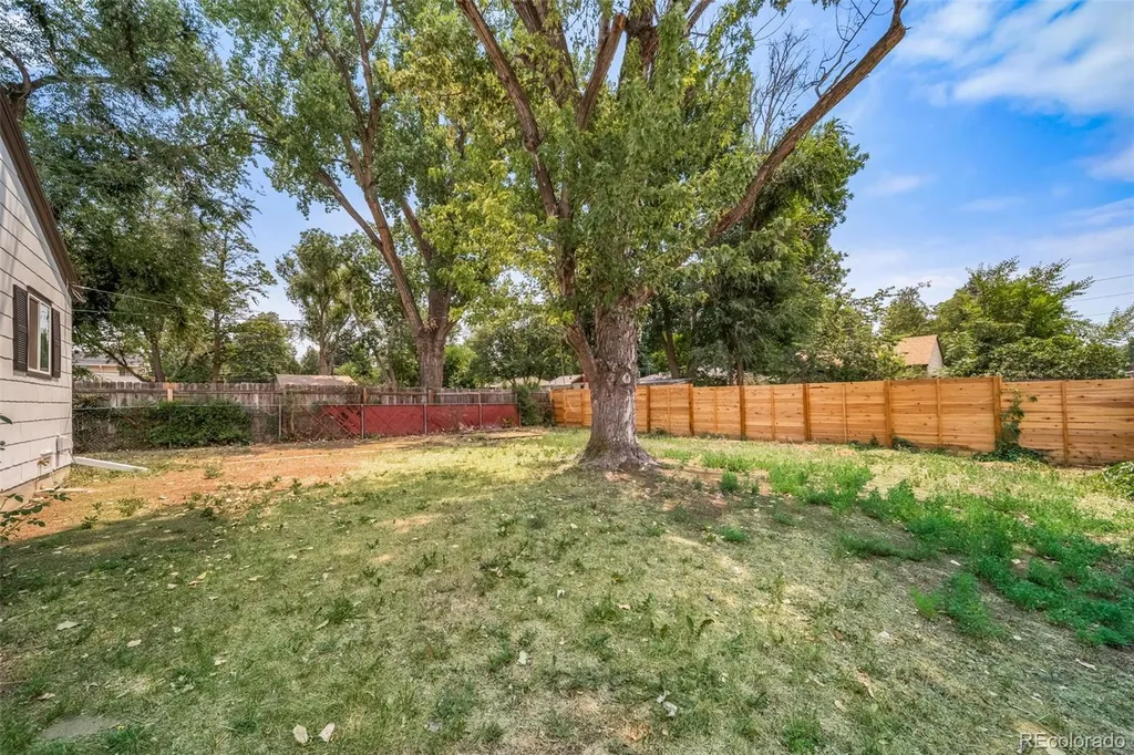 1210 E Bates Parkway Englewood CO 80113