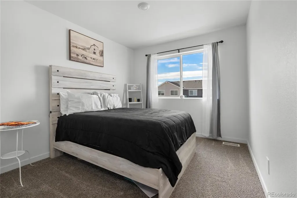 461 Condor Way Johnstown CO 80534