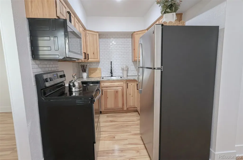 9380 W 49th Avenue Wheat Ridge CO 80033