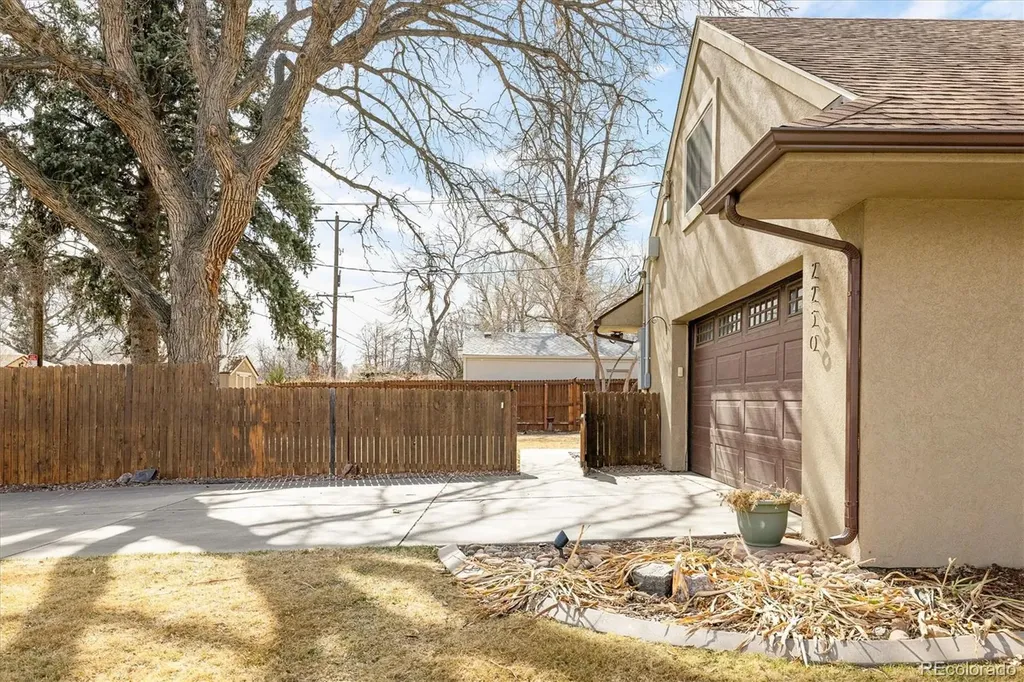 2250 N Monaco Parkway Denver CO 80207