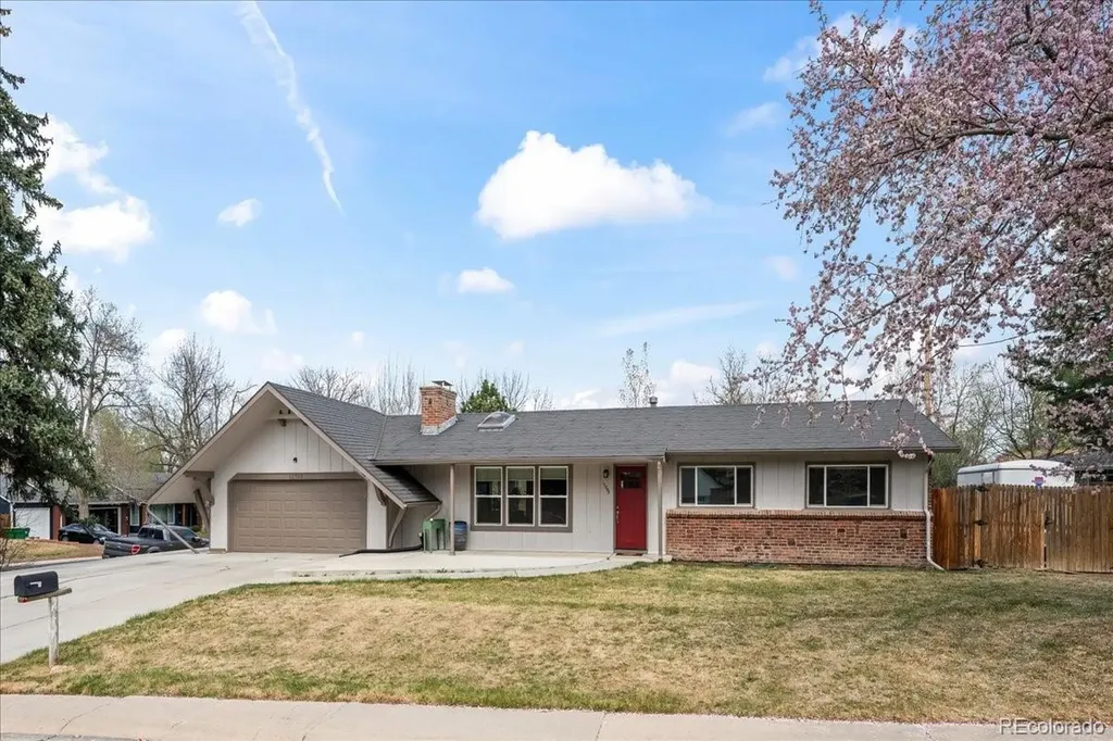 11793 W 28th Avenue Lakewood CO 80215