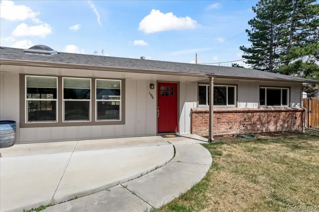 11793 W 28th Avenue Lakewood CO 80215