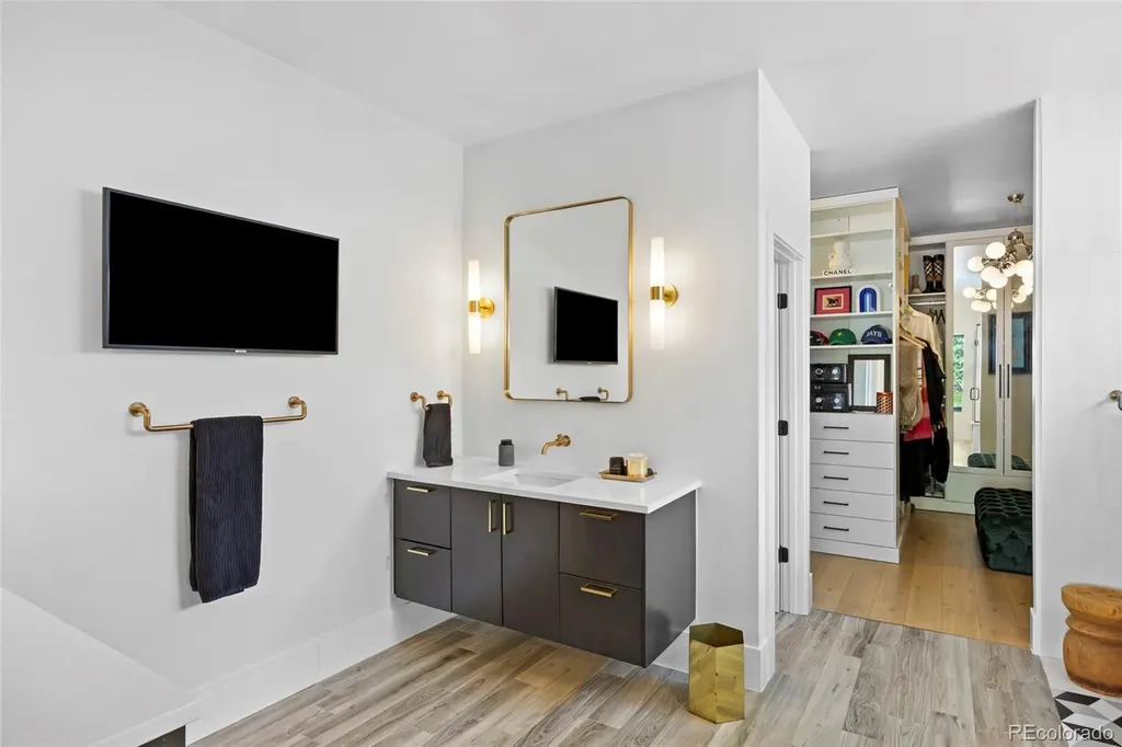 3014 S Ash Street Denver CO 80222