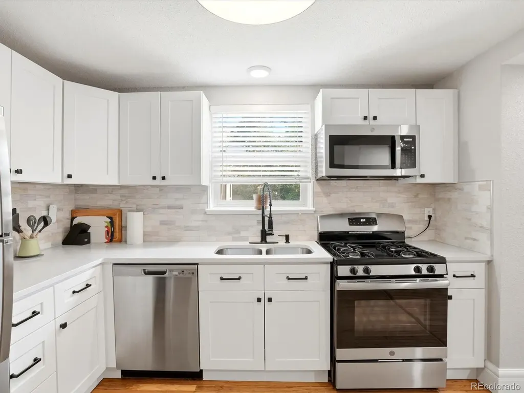 2343 N Downing Street Denver CO 80205