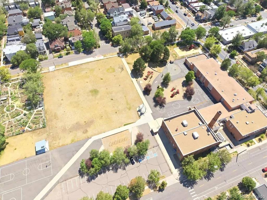 2343 N Downing Street Denver CO 80205