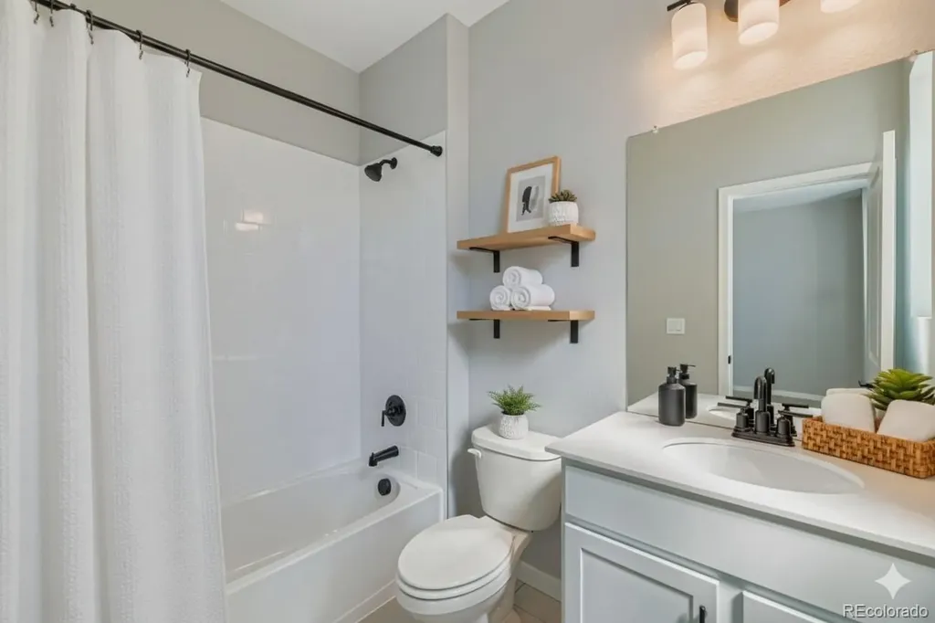 1618 Park Place Broomfield CO 80023