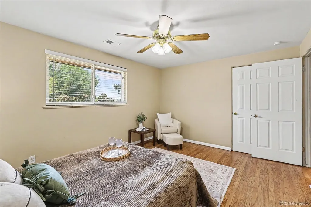1601 N Dunkirk Street Aurora CO 80011