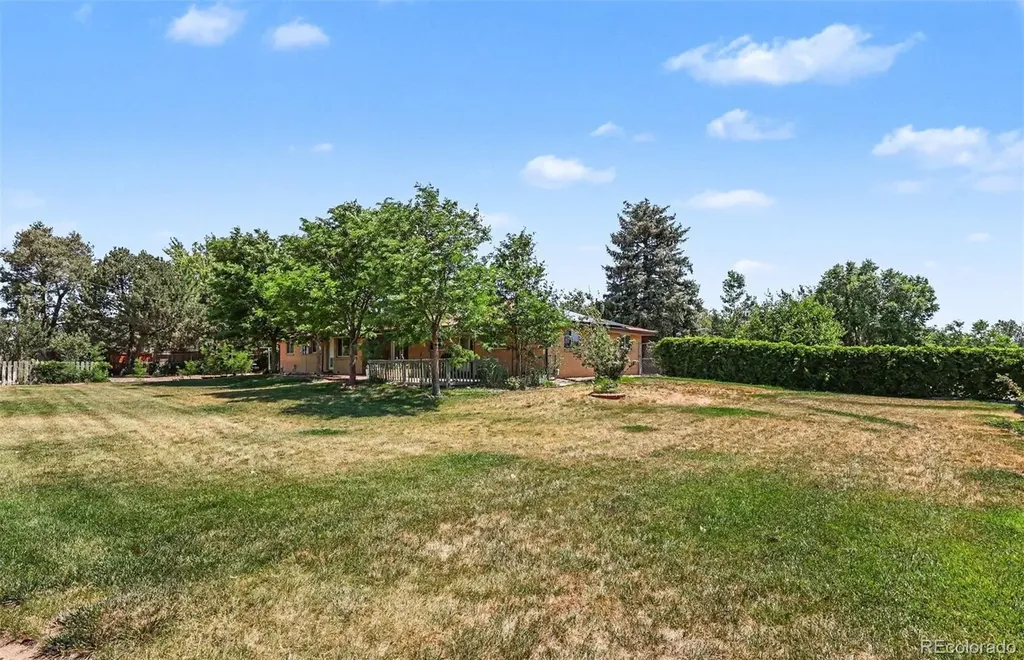 1601 N Dunkirk Street Aurora CO 80011
