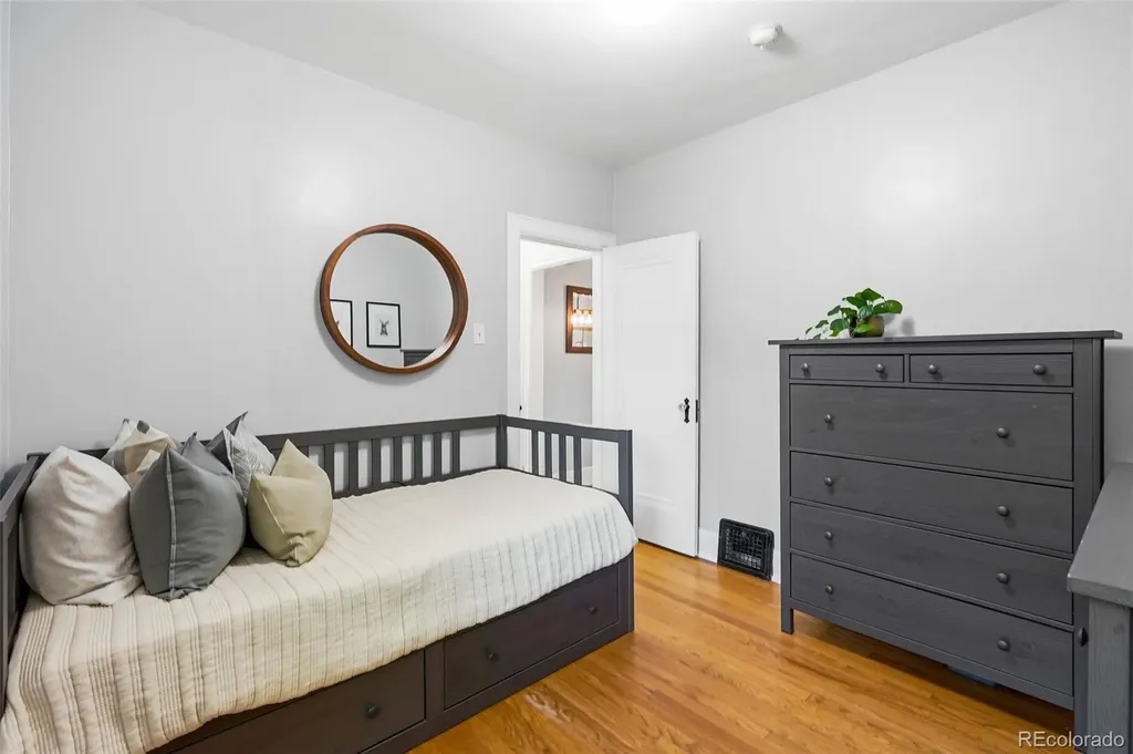 1421 Glencoe Street Denver CO 80220
