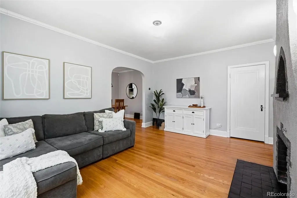 1421 Glencoe Street Denver CO 80220