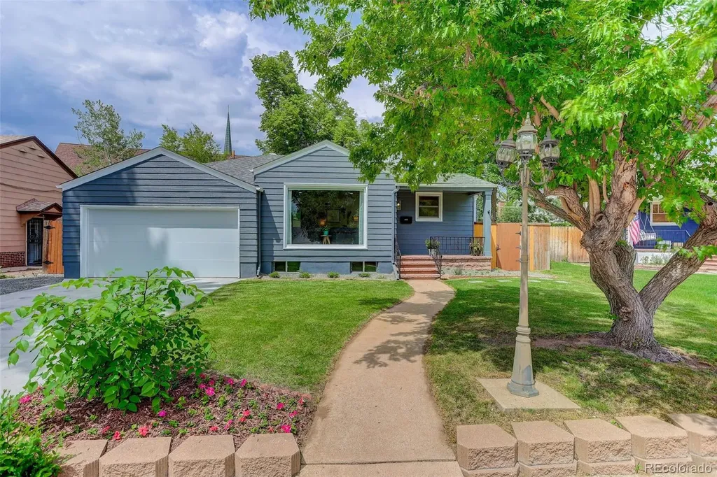 2732 S Downing Circle Denver CO 80210