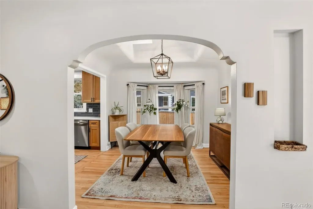 2732 S Downing Circle Denver CO 80210