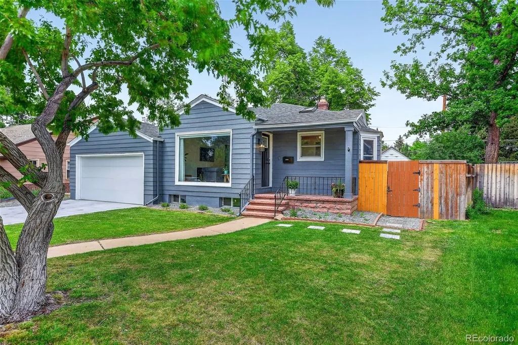 2732 S Downing Circle Denver CO 80210