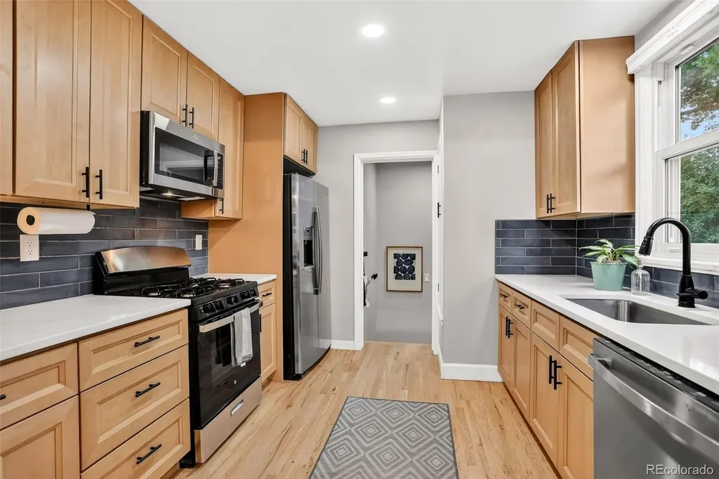 2732 S Downing Circle Denver CO 80210