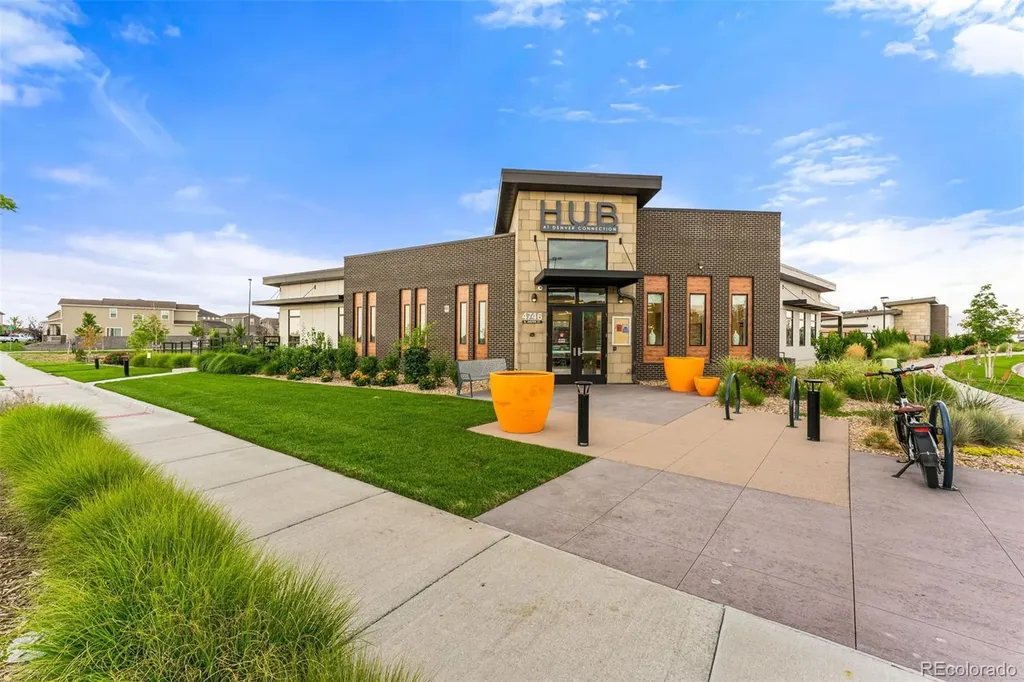 16151 Bolling Drive Denver CO 80239