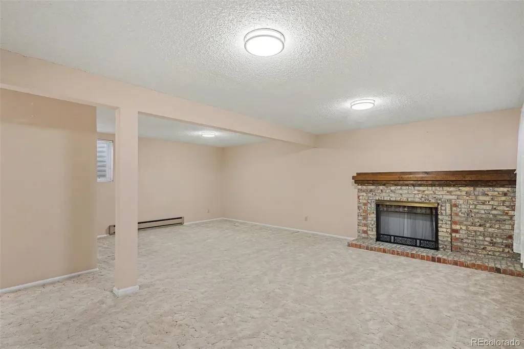 1354 S Zeno Street Aurora CO 80017