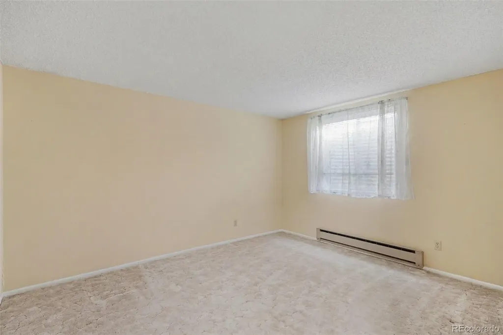 1354 S Zeno Street Aurora CO 80017