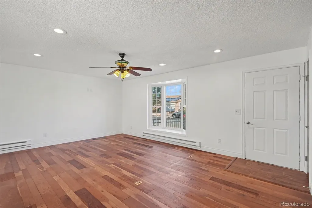 1354 S Zeno Street Aurora CO 80017