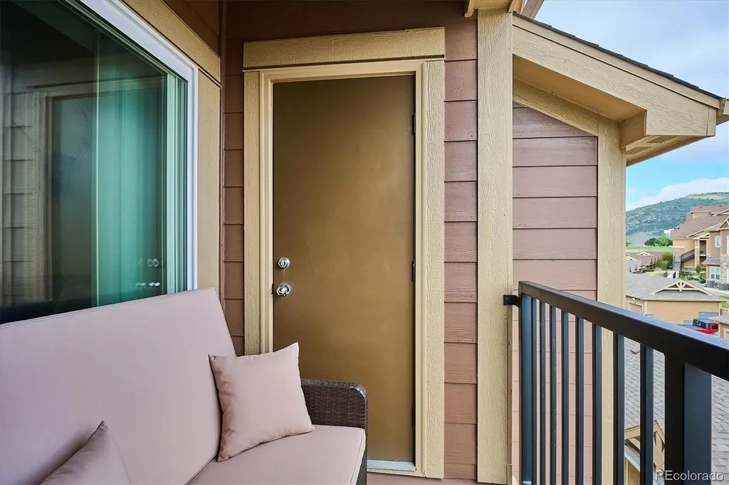 9962 W Victoria Place Littleton CO 80127