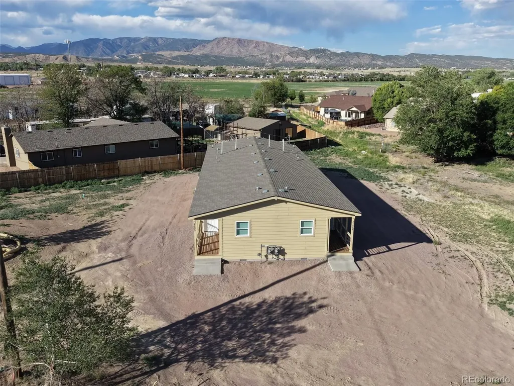 2406 N 9th Street Canon City CO 81212