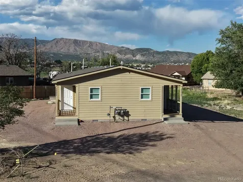 2406 N 9th Street Canon City CO 81212