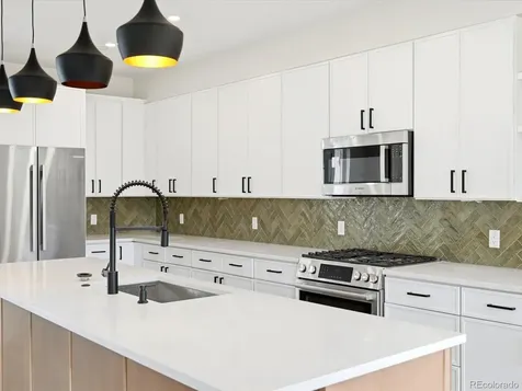 5182 Estes Lane Arvada CO 80002