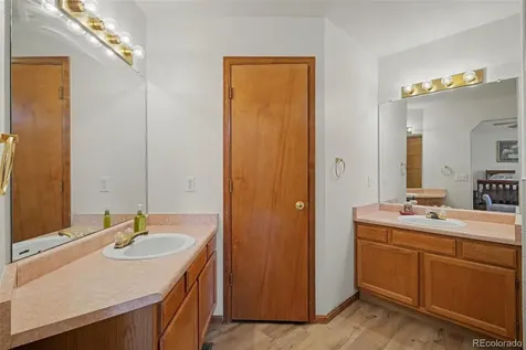 4052 S Kirk Way Aurora CO 80013