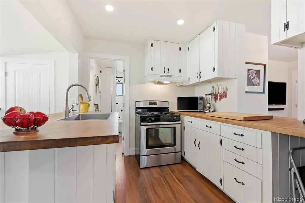 28285 Highway 74 Evergreen CO 80439