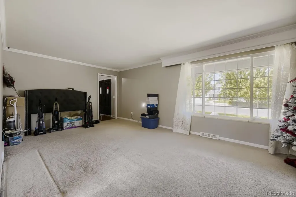 1435 S Macon Street Aurora CO 80012