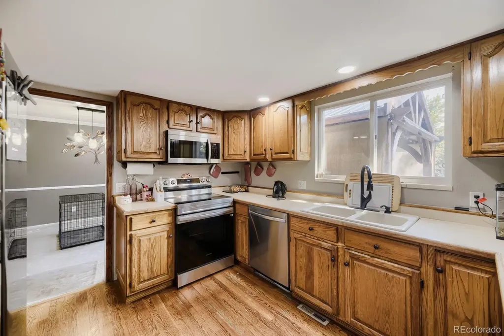 1435 S Macon Street Aurora CO 80012