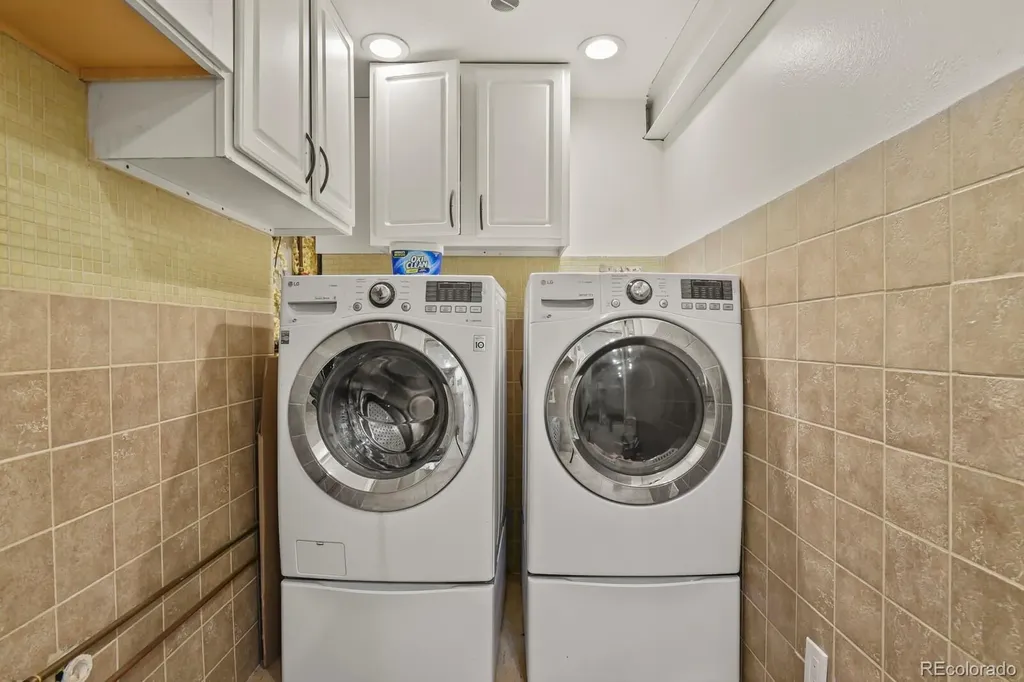 594 S Joplin Street Aurora CO 80017