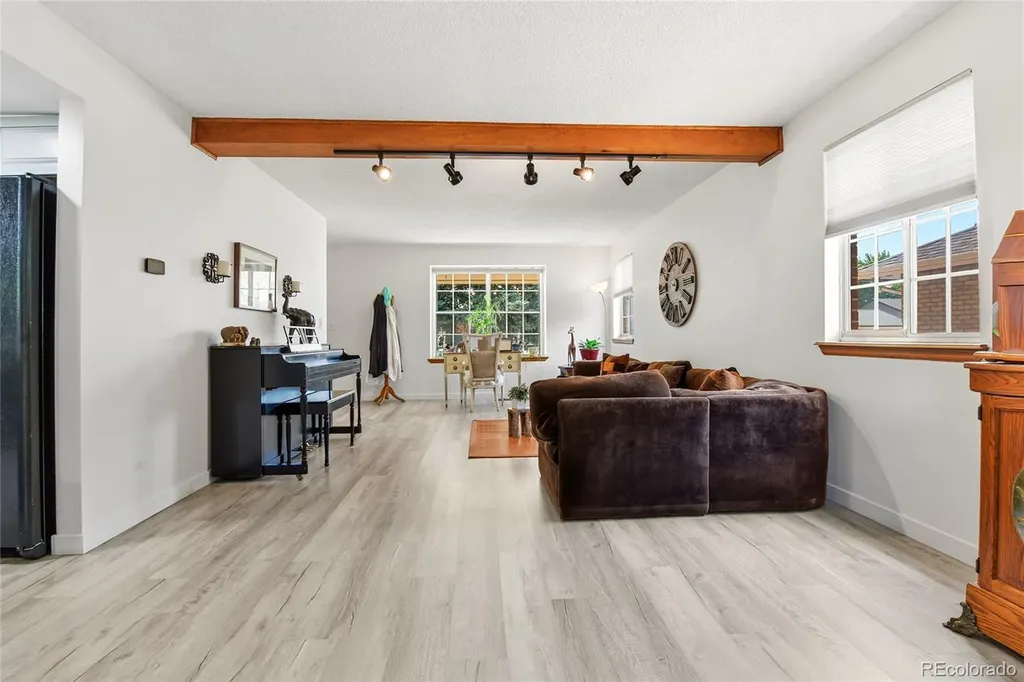 11039 E Colorado Drive Aurora CO 80012