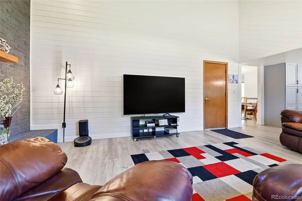 11039 E Colorado Drive Aurora CO 80012