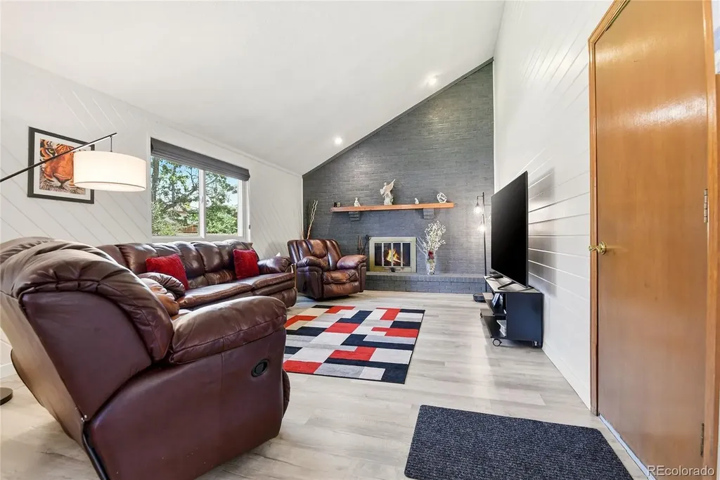 11039 E Colorado Drive Aurora CO 80012